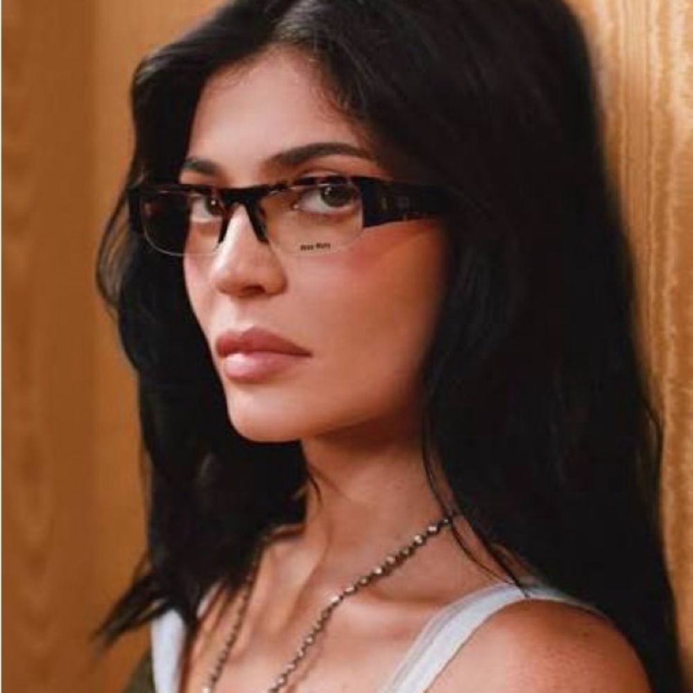 Miu Miu Tortoise Shell Glasses with Soft Pink Case - Picture 5 of 5